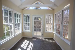 50 Mountain View Ave, Washington Township, NJ 07853 - Photo 5