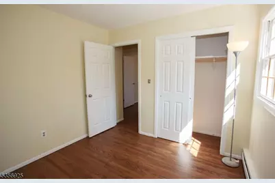 50 Mountain View Ave, Washington Township, NJ 07853 - Photo 17