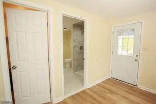 50 Mountain View Ave, Washington Township, NJ 07853 - Photo 23