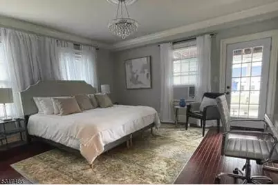 4 Perry St, Morristown, NJ 07960 - Photo 23