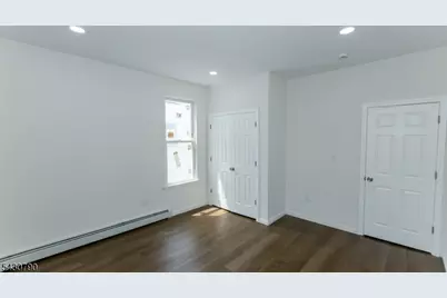 182 Ellery Ave, Newark, NJ 07106 - Photo 17