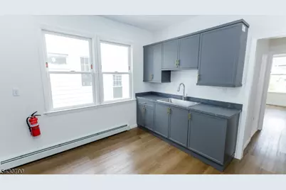 182 Ellery Ave, Newark, NJ 07106 - Photo 15