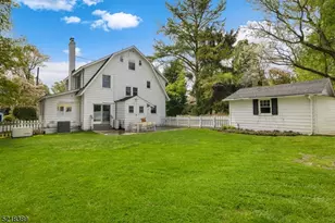 11 Pine Terrace W, Millburn, NJ 07078 - Photo 23
