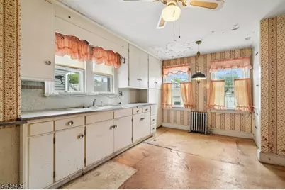 1397 Orange Ave, Union Township, NJ 07083 - Photo 5