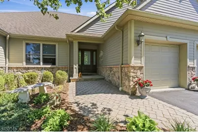 14 Wentworth Ct, Hardyston Township, NJ 07419 - Photo 3