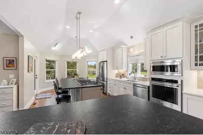 14 Wentworth Ct, Hardyston Township, NJ 07419 - Photo 9