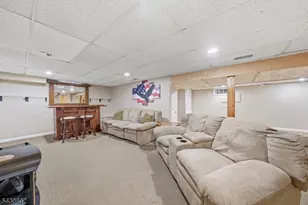 16 Beech Ct, Chatham Township, NJ 07928 - Photo 35
