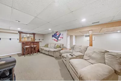16 Beech Ct, Chatham Township, NJ 07928 - Photo 33