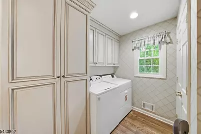 16 Beech Ct, Chatham Township, NJ 07928 - Photo 19