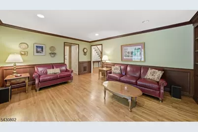 16 Beech Ct, Chatham Township, NJ 07928 - Photo 11