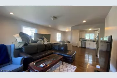 137 Centre St, Nutley, NJ 07110 - Photo 9