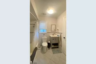 137 Centre St, Nutley, NJ 07110 - Photo 17