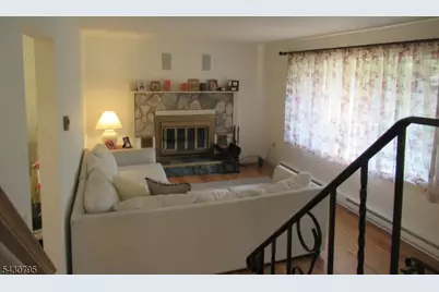 192 Bryans Rd, Washington Township, NJ 08827 - Photo 7