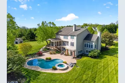 8 Morningside Ct, Raritan Township, NJ 08822 - Photo 9