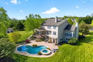 8 Morningside Ct, Raritan Township, NJ 08822 - Photo 9