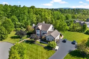8 Morningside Ct, Raritan Township, NJ 08822 - Photo 5