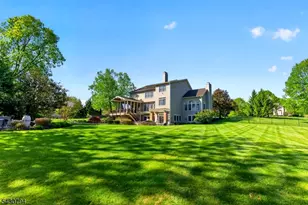 8 Morningside Ct, Raritan Township, NJ 08822 - Photo 11