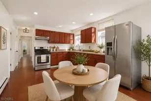 85 Franklin Terrace, Irvington, NJ 07111 - Photo 5