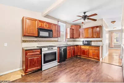 311 Paxton St, Paterson, NJ 07503 - Photo 11