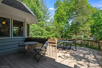 221 Christopher St, Montclair, NJ 07042 - Photo 37