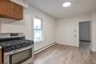 9 Spencer Ave, Clifton, NJ 07013 - Photo 5