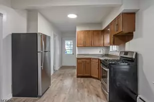 9 Spencer Ave, Clifton, NJ 07013 - Photo 3