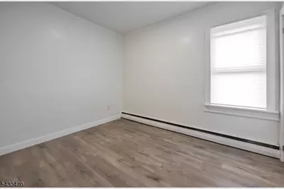 9 Spencer Ave, Clifton, NJ 07013 - Photo 5