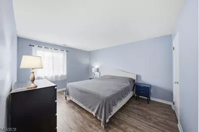 825 Riverside Ave #203, Lyndhurst Township, NJ 07071 - Photo 17