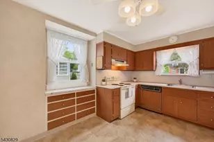 2114 Ludlow St, Rahway, NJ 07065 - Photo 9