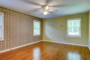 18 Strawberry Ln, Morris Township, NJ 07960 - Photo 5