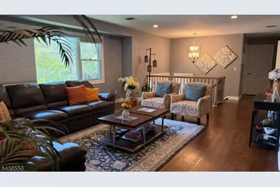40 Rumson Rd, Livingston, NJ 07039 - Photo 3