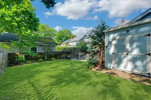 65 Hawthorne Ave, Glen Ridge, NJ 07028 - Photo 33