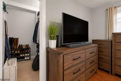 108 Ottawa Ave #2, Hasbrouck Heights, NJ 07604 - Photo 17