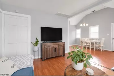 108 Ottawa Ave #2, Hasbrouck Heights, NJ 07604 - Photo 13