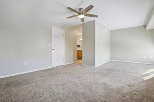 13 Eton Ct, Bedminster Township, NJ 07921 - Photo 27