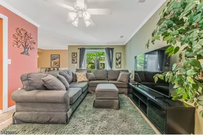 7 Esther Ct, Lebanon, NJ 08833 - Photo 7