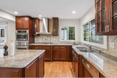 355 Wyoming Ave, Millburn, NJ 07041 - Photo 11