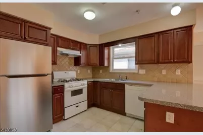 157 Lafayette St #3, Newark, NJ 07105 - Photo 17
