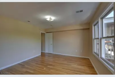 157 Lafayette St #3, Newark, NJ 07105 - Photo 11