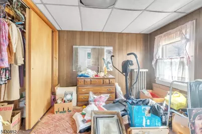 88 Komorn St, Newark, NJ 07105 - Photo 25