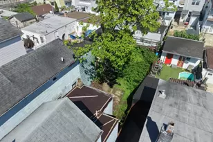 88 Komorn St, Newark, NJ 07105 - Photo 7