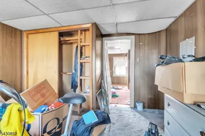 88 Komorn St, Newark, NJ 07105 - Photo 27