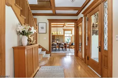 132 Christopher St, Montclair, NJ 07042 - Photo 15