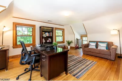132 Christopher St, Montclair, NJ 07042 - Photo 39