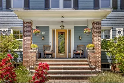 132 Christopher St, Montclair, NJ 07042 - Photo 5