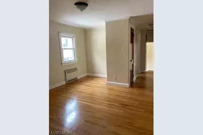37 Van Pelt Pl, Little Falls Township, NJ 07424 - Photo 3