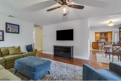 4 Hillcrest Ave, Mendham, NJ 07945 - Photo 17