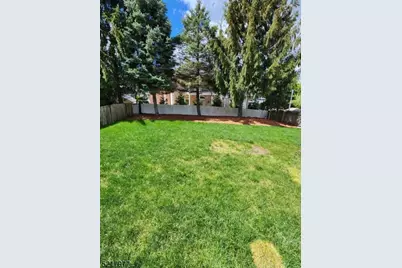 26 Wakefield Pl, Caldwell, NJ 07006 - Photo 23