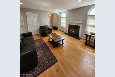 26 Wakefield Pl, Caldwell, NJ 07006 - Photo 3