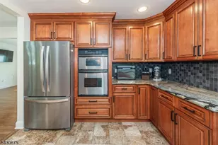 18 Evergreen Dr, Lincoln Park, NJ 07035 - Photo 17